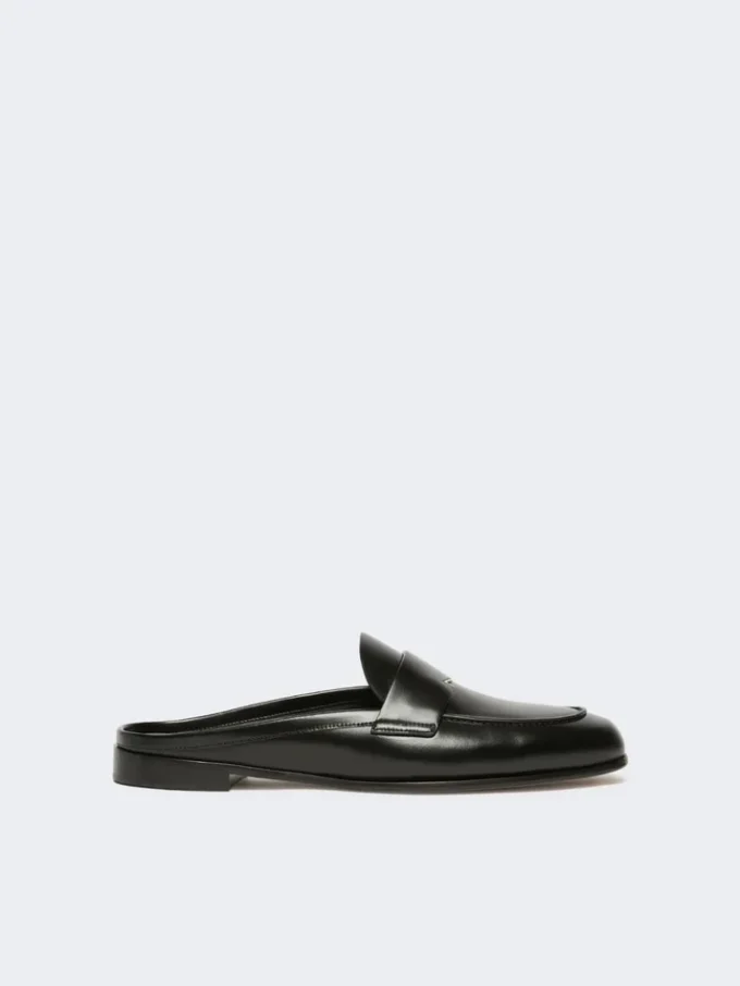 Mocasines tipo mule de piel lisa, negros Mocasines tipo mule de piel lisa, negros