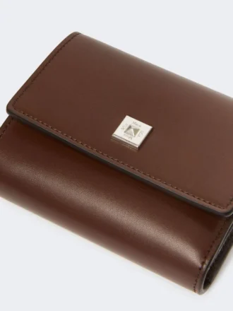Monedero de piel, color cacao