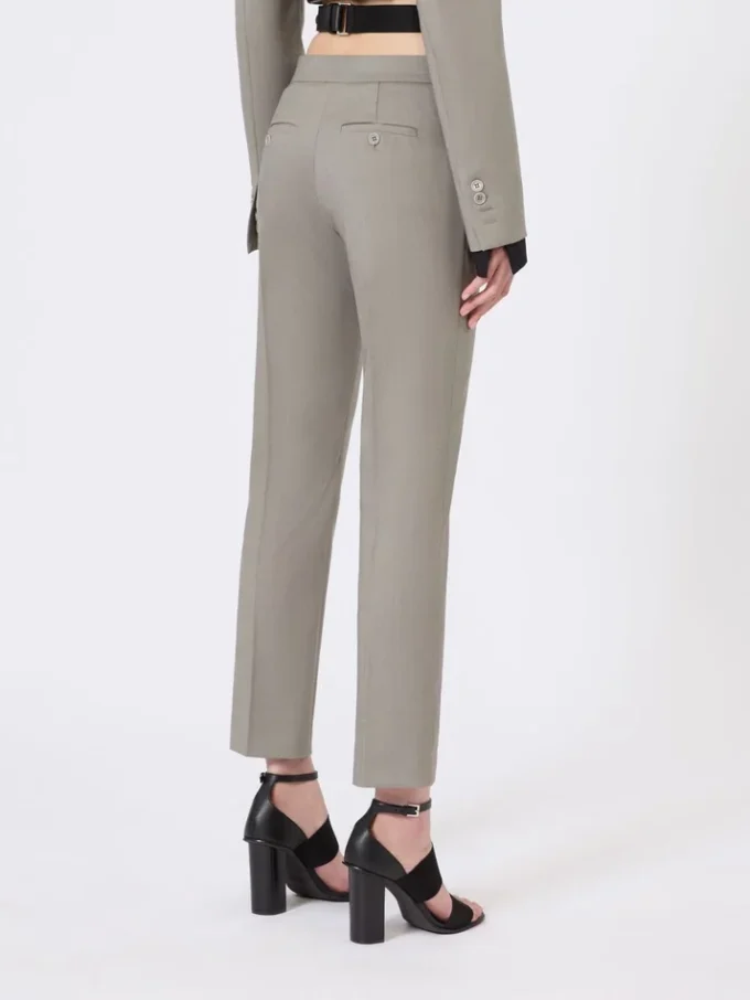 Pantalones ajustados de lana, mohair y seda, gris medio Pantalones ajustados de lana, mohair y seda, gris medio