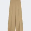 Pantalones anchos de popelín de lana y seda, color camel Pantalones anchos de popelín de lana y seda, color camel