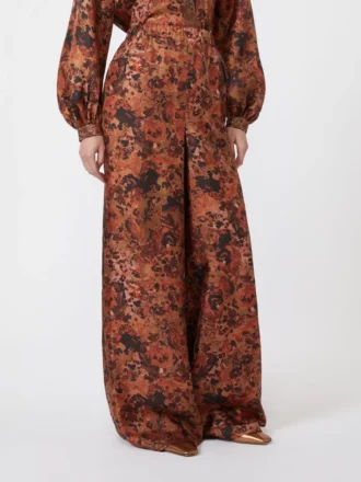 Pantalones anchos de seda estampada, color terracota