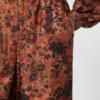 Pantalones anchos de seda estampada, color terracota Pantalones anchos de seda estampada, color terracota