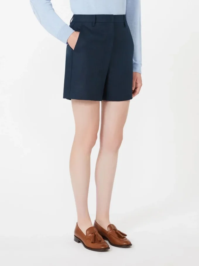 Pantalones cortos de lino con tejido trenzado, azul medianoche Pantalones cortos de lino con tejido trenzado, azul medianoche