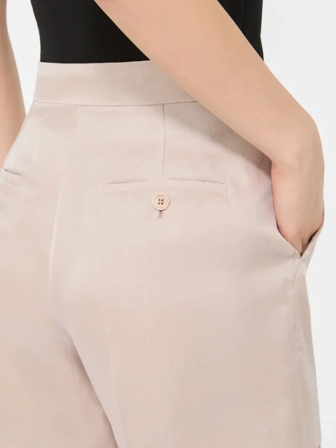 Pantalones cortos de lona de lino, color camel Pantalones cortos de lona de lino, color camel
