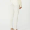 Pantalones de algodón elástico de corte ajustado, blancos Pantalones de algodón elástico de corte ajustado, blancos