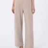 Pantalones de cachemira y forro polar de lana, color beige Pantalones de cachemira y forro polar de lana, color beige