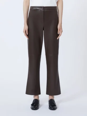 Pantalones de corte ajustado en tejido recubierto, color chocolate