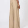 Pantalones de corte recto en lino de tejido trenzado, color camel Pantalones de corte recto en lino de tejido trenzado, color camel