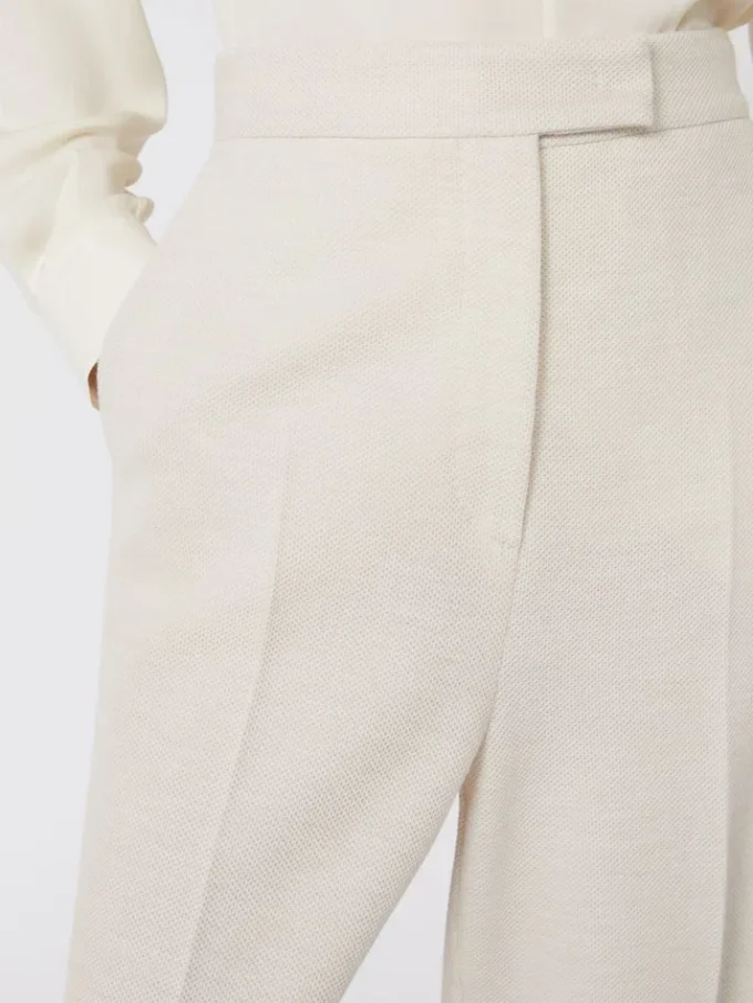 Pantalones de piqué de lana, color marfil Pantalones de piqué de lana, color marfil