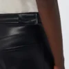 Pantalones de tejido recubierto, negros Pantalones de tejido recubierto, negros