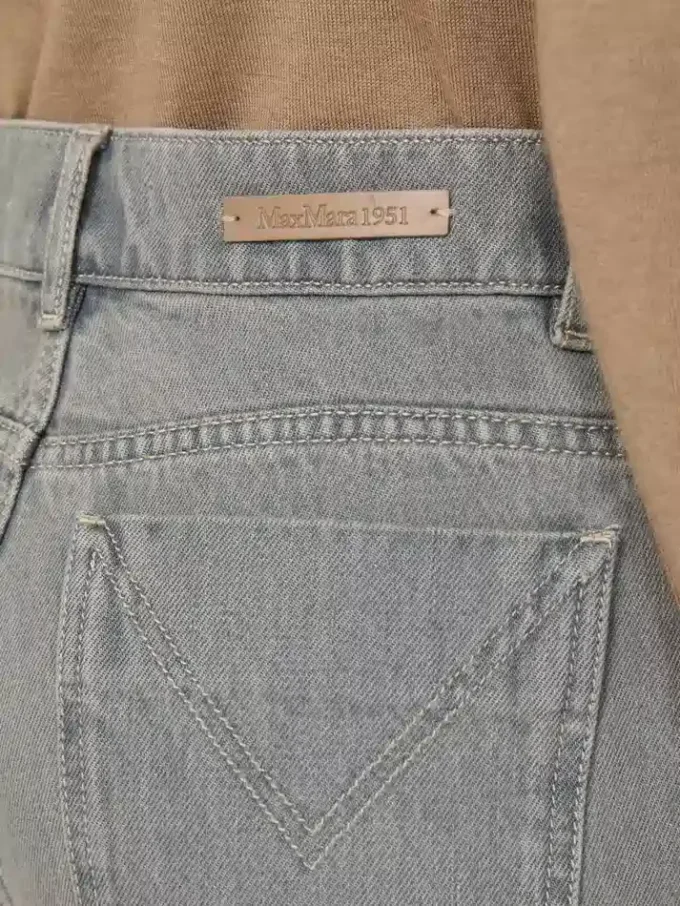 Pantalones vaqueros de corte recto, negros Pantalones vaqueros de corte recto, negros
