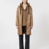 Parka acolchada de lona repelente al agua, color camel Parka acolchada de lona repelente al agua, color camel