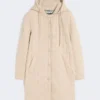 Parka acolchada de tejido repelente al agua, color arena Parka acolchada de tejido repelente al agua, color arena