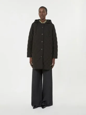 Parka acolchada de tejido repelente al agua, negra