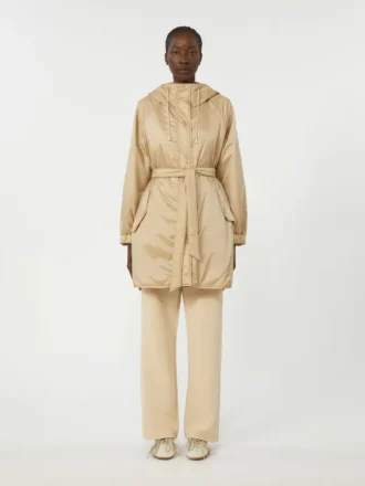 Parka acolchada reversible en lona repelente al agua, color beige