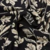 Pañuelo oversize de seda estampado, negro Pañuelo oversize de seda estampado, negro