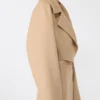 Prenda exterior corta de Pure Wool, color caramelo Prenda exterior corta de Pure Wool, color caramelo