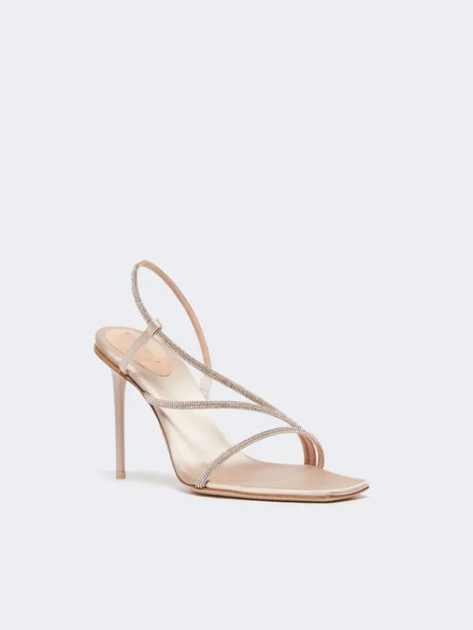 Sandalias de satén y cristal, color nude Sandalias de satén y cristal, color nude