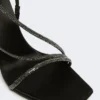 Sandalias de satén y cristal, negras Sandalias de satén y cristal, negras