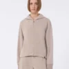 Sudadera de jersey de cachemira y lana, color beige Sudadera de jersey de cachemira y lana, color beige