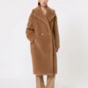 Teddy Bear Icon Coat, color camel