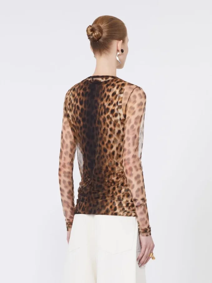 Top bimaterial con estampado animal, en tonos beige Top bimaterial con estampado animal, en tonos beige