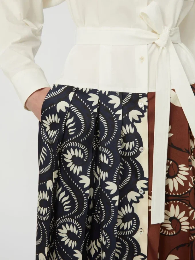 Vestido camisero de algodón estampado y sarga, blanco