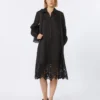 Vestido camisero de gasa de ramio bordado, negro Vestido camisero de gasa de ramio bordado, negro