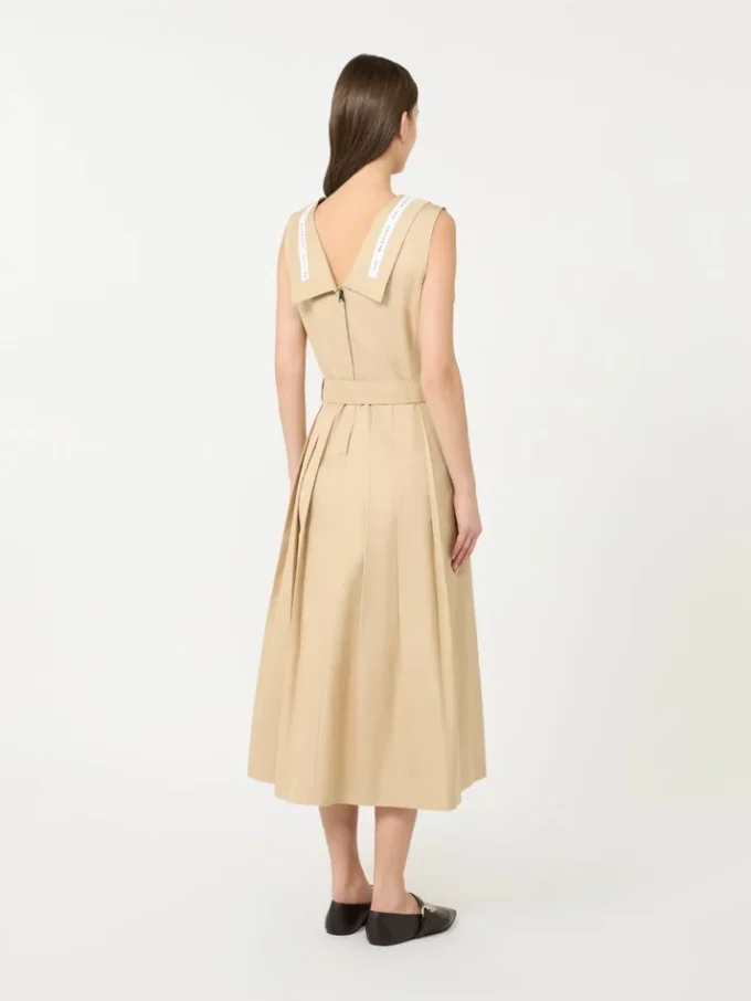 Vestido de gabardina repelente al agua, color beige Vestido de gabardina repelente al agua, color beige