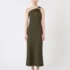 Vestido de satén brillante de un solo hombro, verde musgo Vestido de satén brillante de un solo hombro, verde musgo