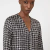 Vestido de seda estampado, negro
