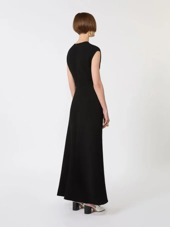 Vestido largo con cuello en V de canneta, negro Vestido largo con cuello en V de canneta, negro