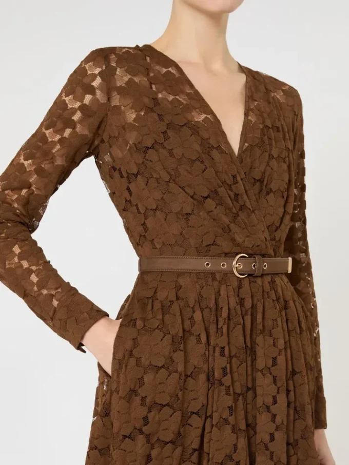 Vestido midi de tul, color chocolate Vestido midi de tul, color chocolate