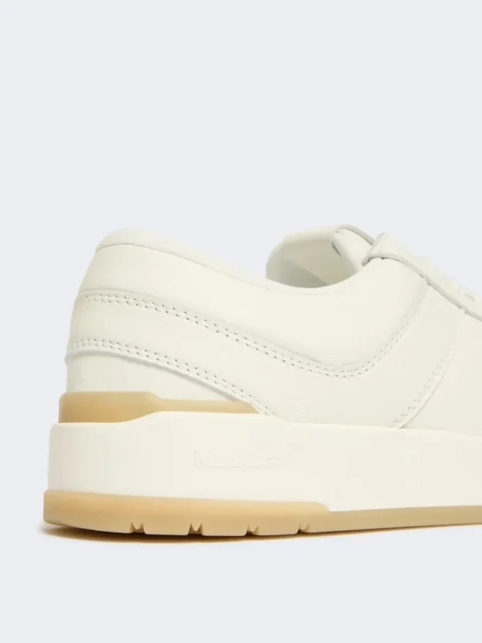 Zapatillas de caña baja de piel ablandada, blancas Zapatillas de caña baja de piel ablandada, blancas